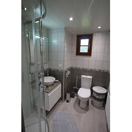 Guestroom Granges-aumontzey-granges-sur-vologne, 1 Piece, 4 Personnes - Fr-1-589-454 *